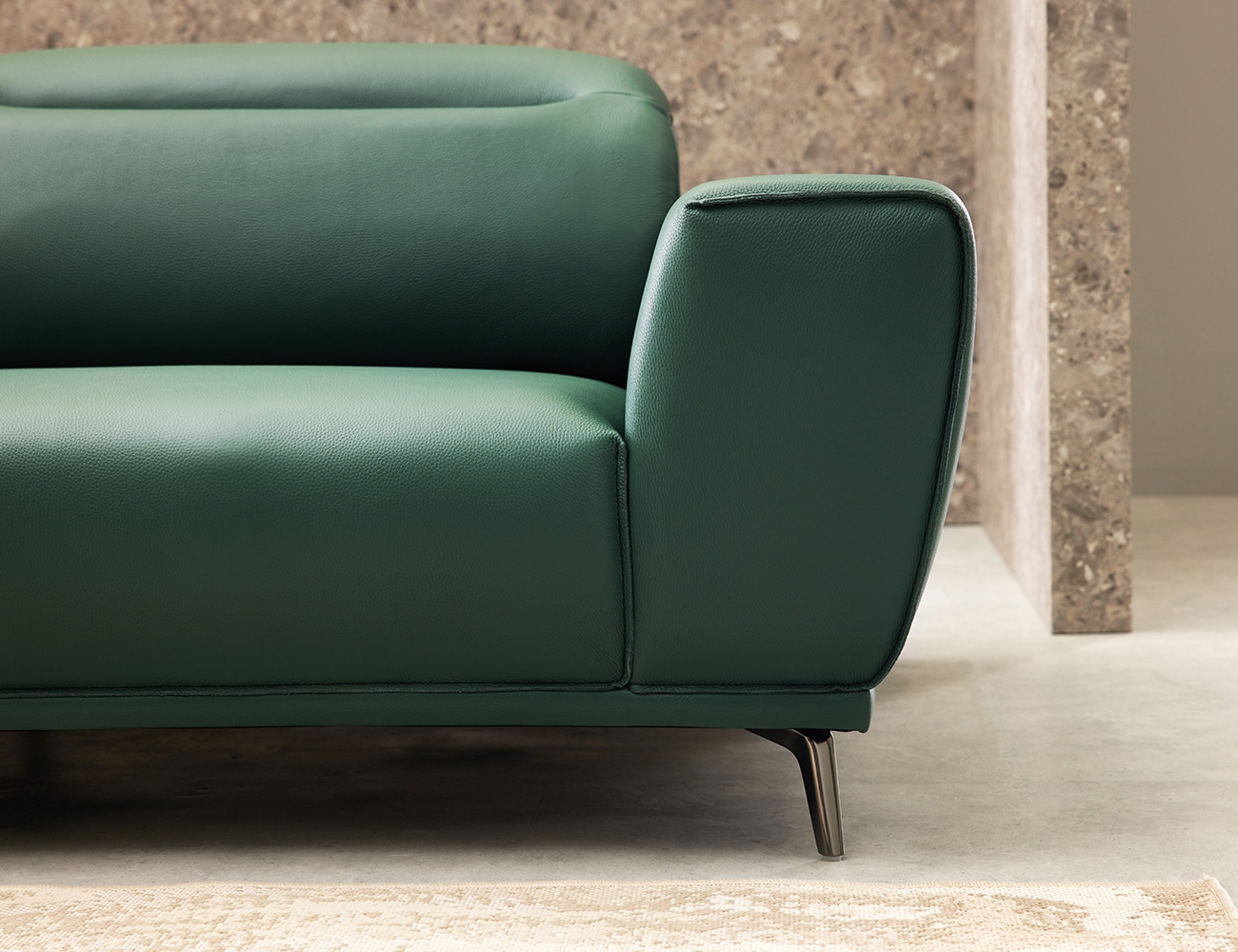 아니그 4인 기능성 슈렁큰 천연면피 소가죽 소파+쿠션2개 (단종)