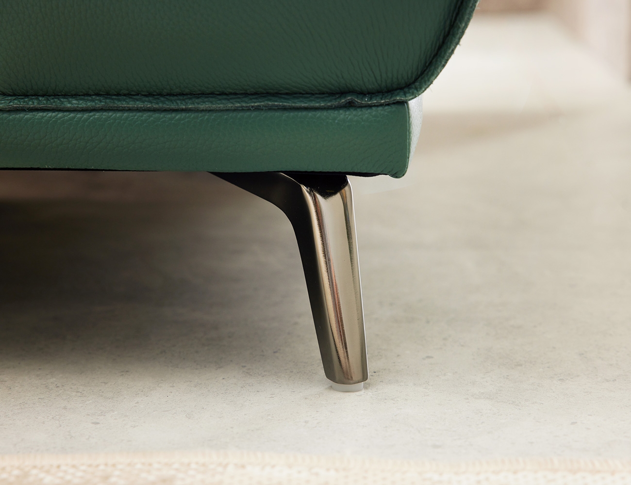 아니그 4인 기능성 슈렁큰 천연면피 소가죽 소파+쿠션2개 (단종)