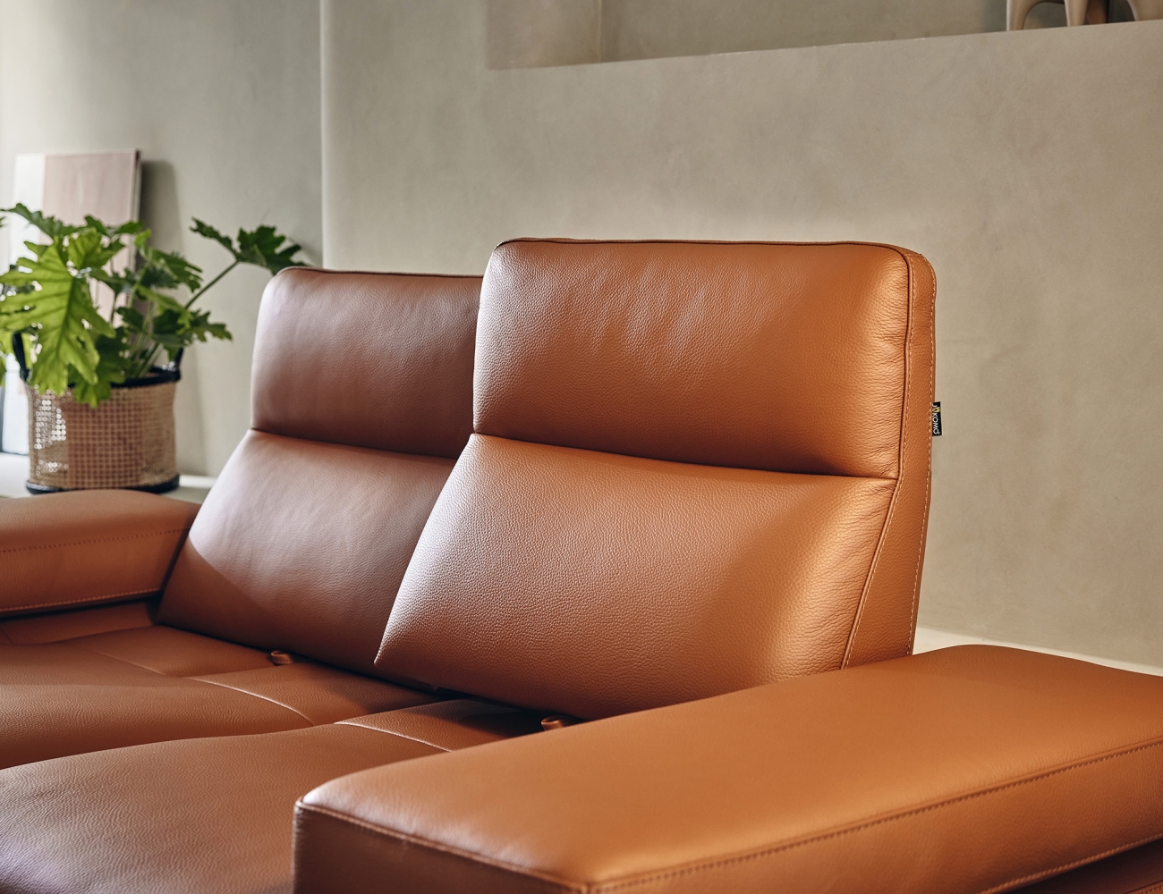 [Reva-lution 7%] 시그니처 와이드 3인 기능성 럭스 통가죽 천연면피 소가죽 소파+쿠션1개