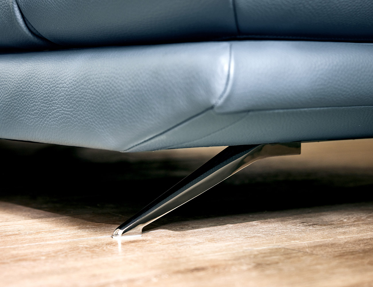 [CURATION 15%] 아빌라 4인 기능성 럭스 통가죽 천연면피 소가죽 소파(전측면가죽적용)+쿠션2개