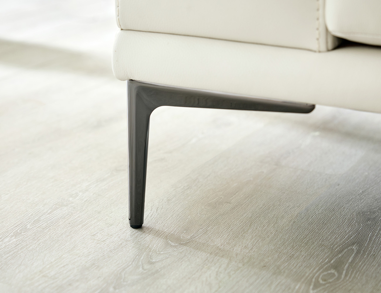 [CURATION 15%] 에디아르 4인 카우치형 기능성 레체 이태리 천연면피 소가죽 소파(전면가죽적용)+쿠션2개