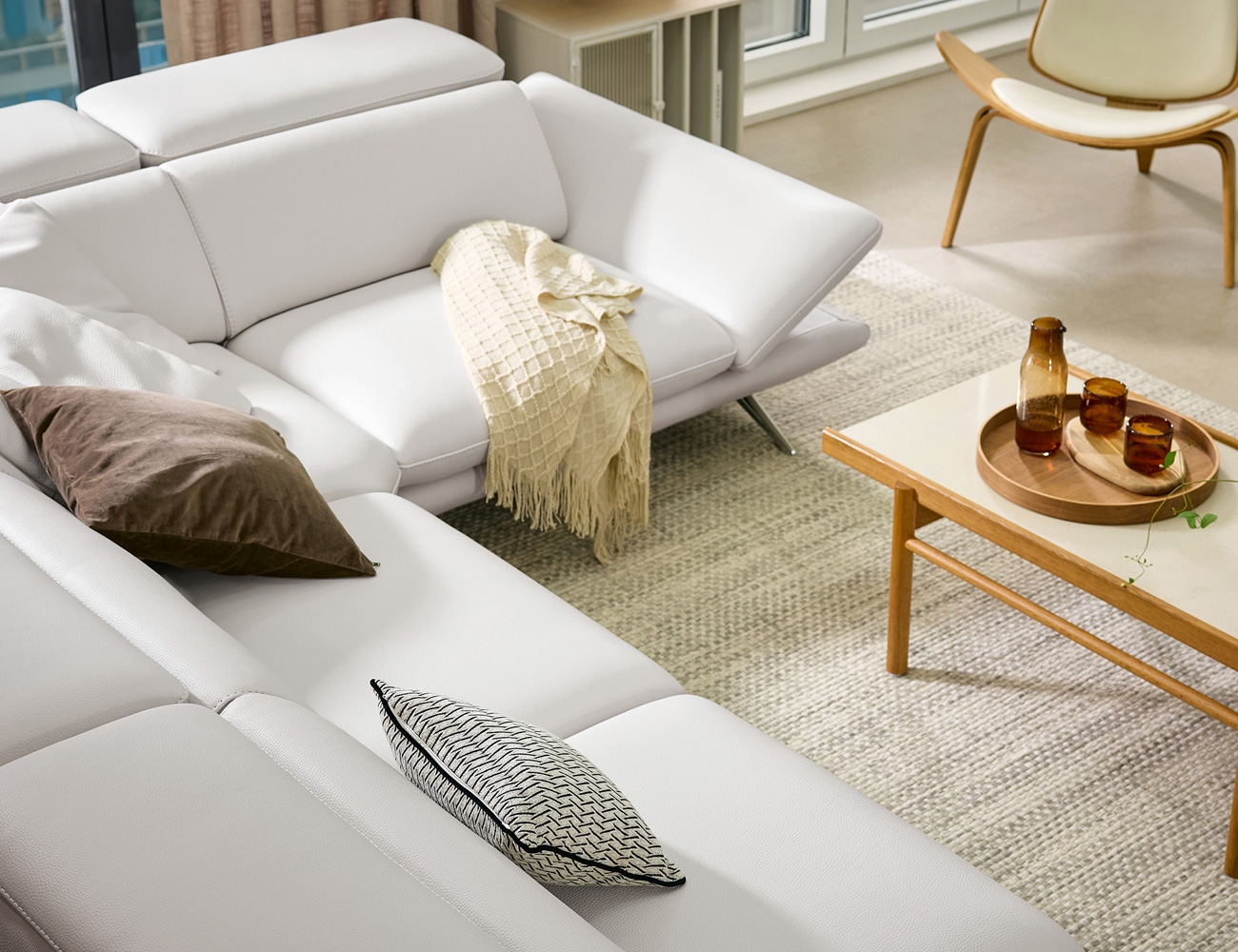 스펙트럼II 4인 코너형 기능성 비텔로 통가죽 슈렁큰 천연면피 소가죽 소파(전측면가죽적용)