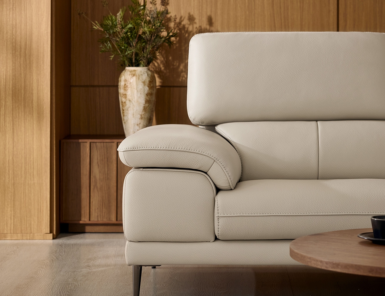 [소파 탐구 생활 5%] 바스토 3인 럭스 통가죽 천연면피 소가죽 소파