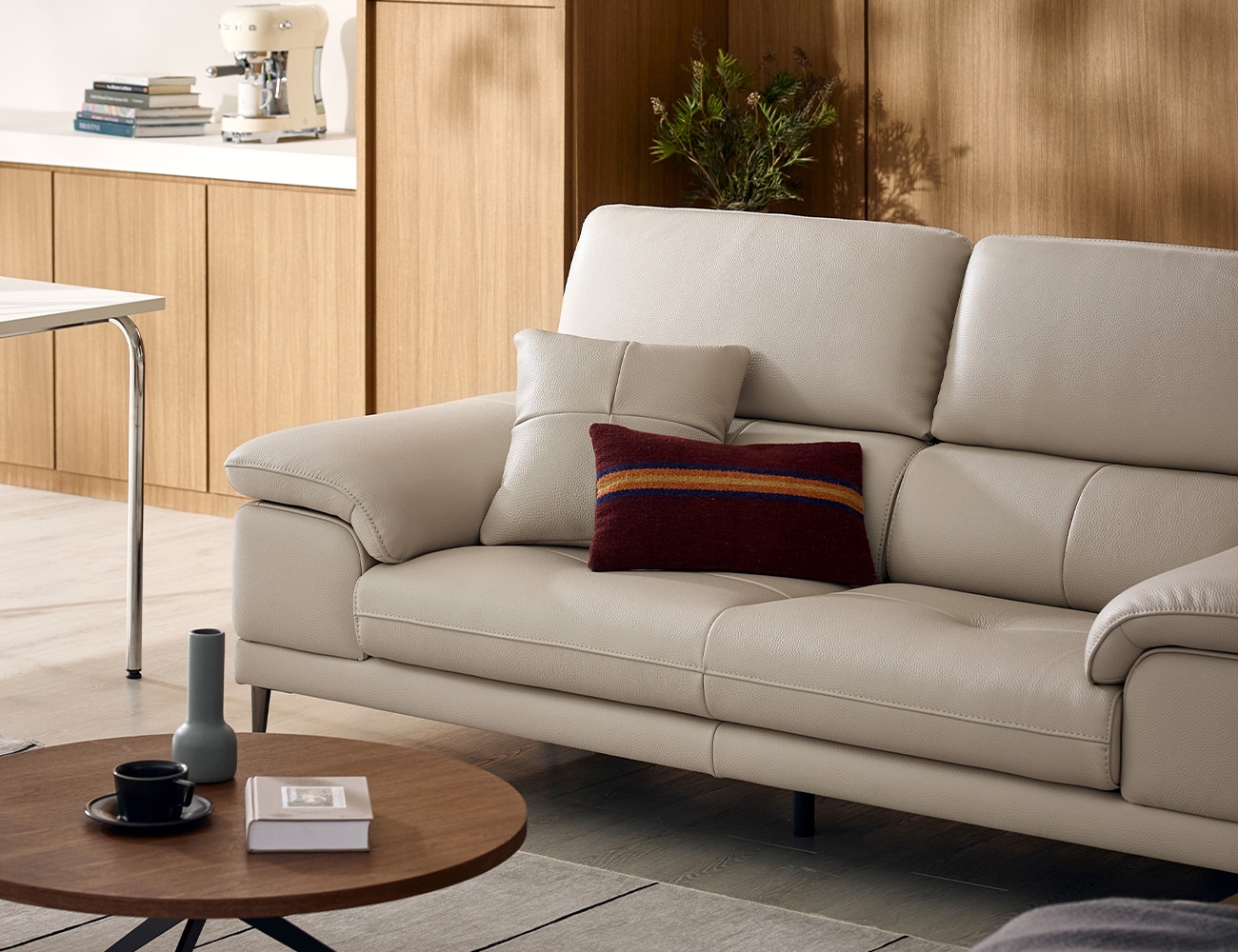 [소파 탐구 생활 5%] 바스토 3인 럭스 통가죽 천연면피 소가죽 소파