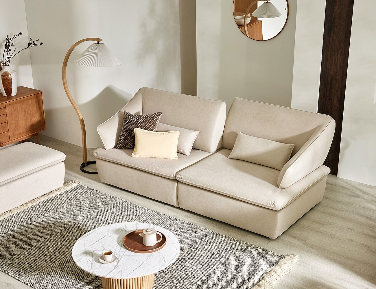 [Refurb Selection 50%] [리퍼브] 베르동 스윙 3인 기능성 포위브 패브릭 소파+스툴+쿠션2개