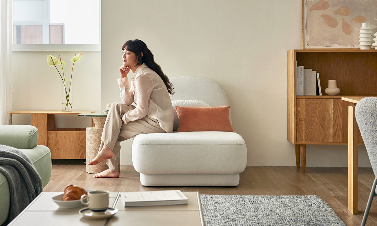 [Refurb Selection 50%] [리퍼브] 에센셜 스윙 1인 기능성 포위브 패브릭&nbsp;소파+쿠션1개