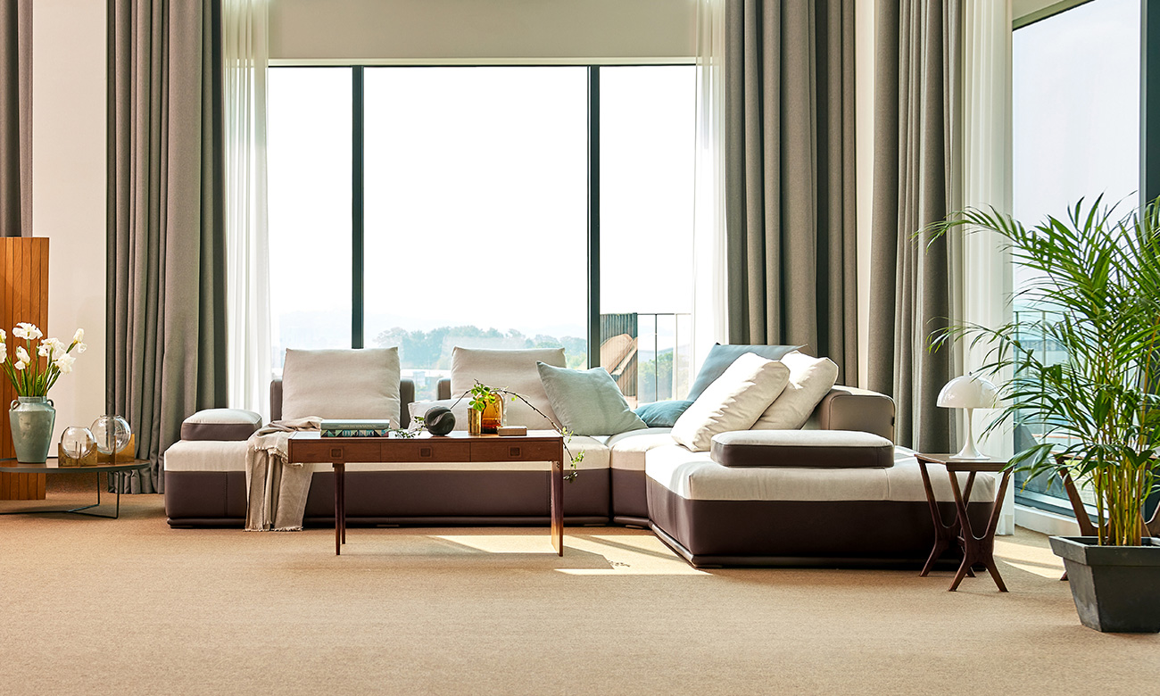 네옴 4인 코너형 기능성 젠위브 패브릭 소파(콤피/비첸티노)+쿠션4개