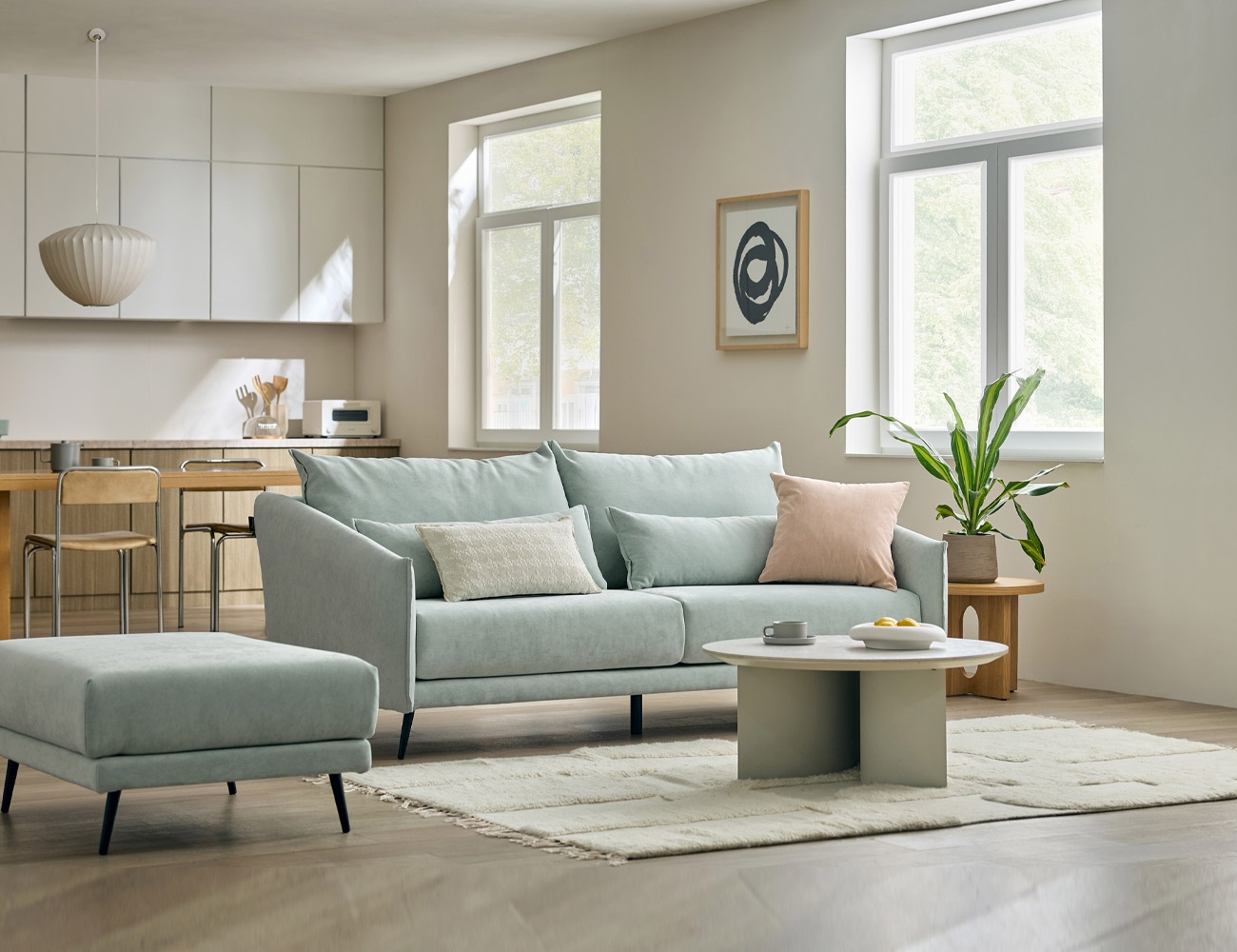 [Refurb Selection 50%] [리퍼브] 카린 3인 베로나 패브릭 소파+스툴+쿠션2개