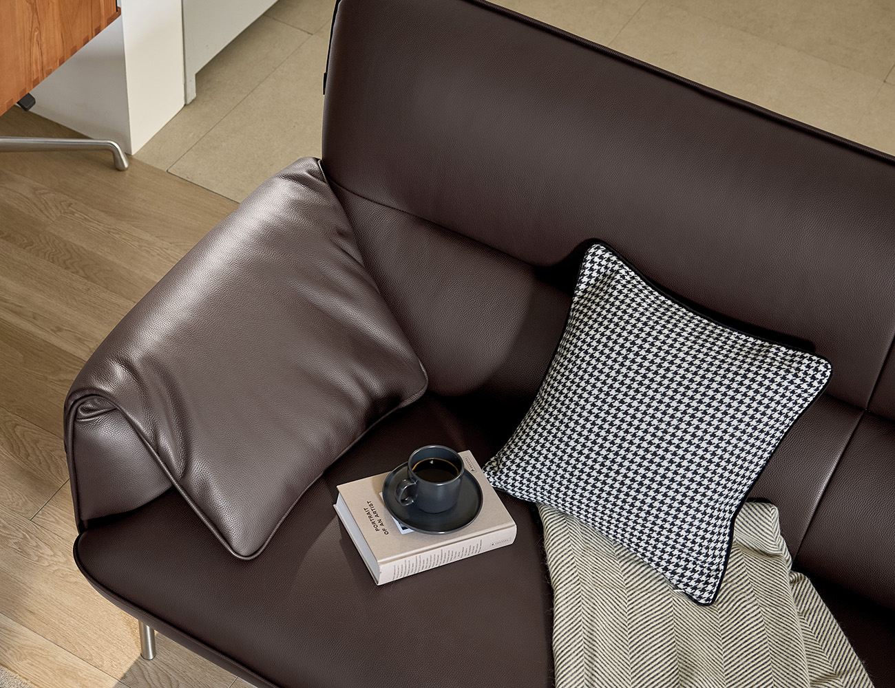 [CURATION 7%] 무든 3인&nbsp;레체 이태리 천연면피 소가죽 소파(전체가죽적용)