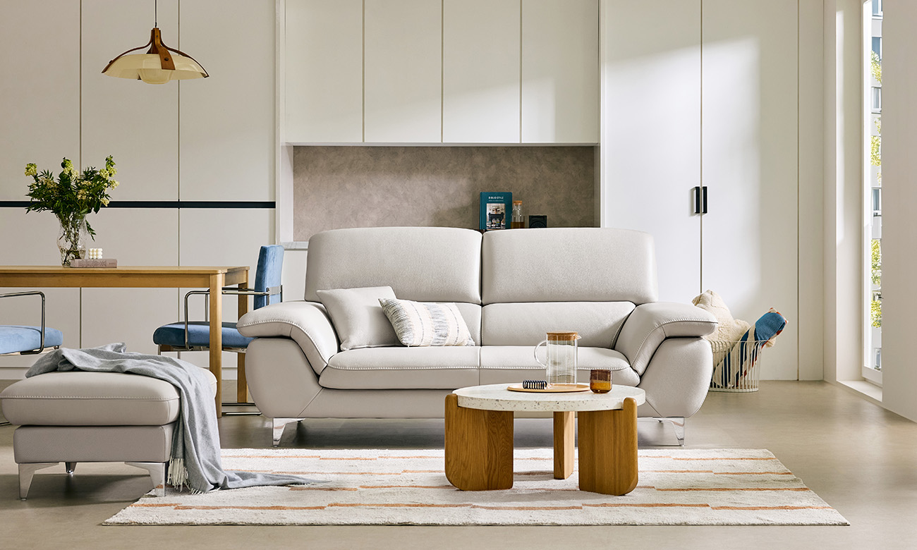 [Refurb Selection 40%] [리퍼브] 러버블 컴팩트 3인 비텔로 통가죽 슈렁큰 천연면피 소가죽 소파(전면가죽적용)+스툴+쿠션1개