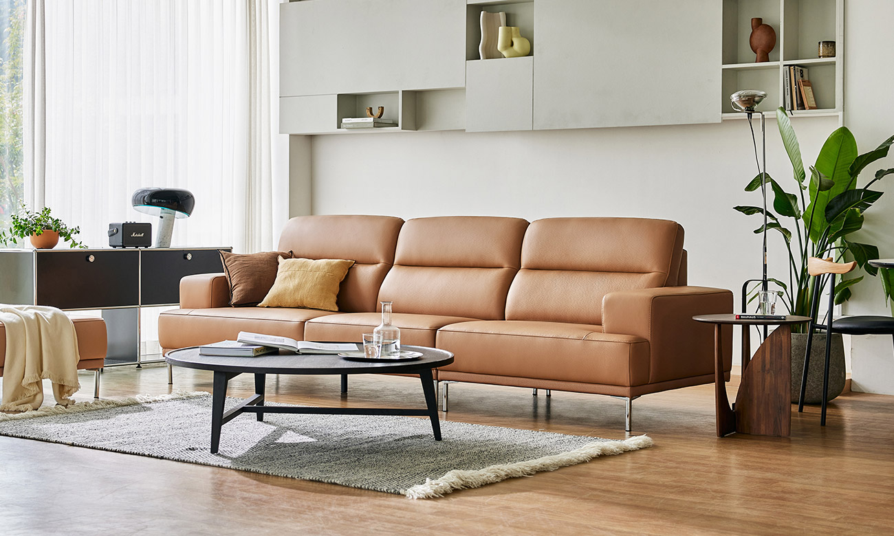 [Refurb Selection 40%] [리퍼브] 테라 4인 럭스 통가죽 천연면피 소가죽 소파+스툴