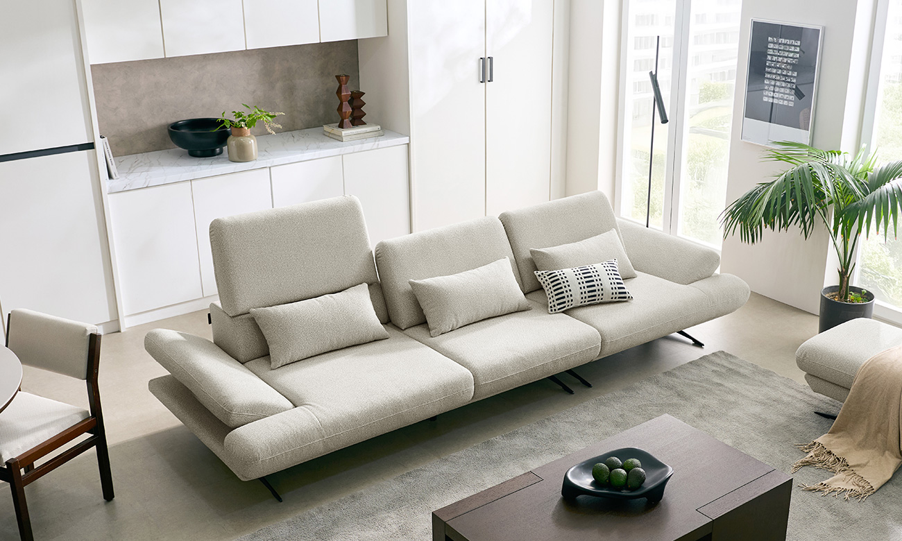 릴리안 하이 4인 기능성 루위브 패브릭 소파+쿠션3개