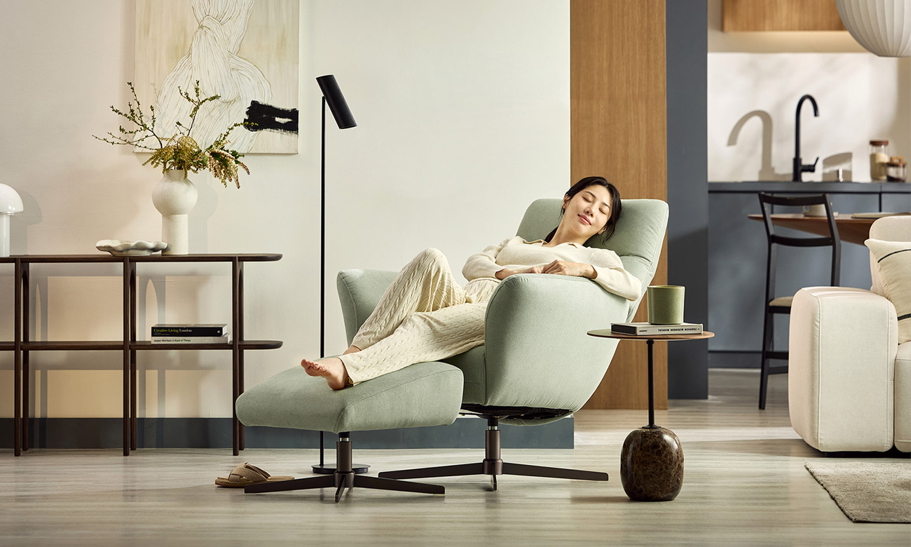 [Refurb Selection 16%] [리퍼브] 미오 1인 수동 리클라이너 포위브 패브릭 체어+스툴 (포위브러스트)