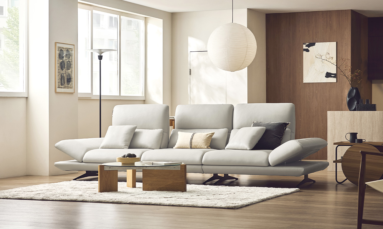 라피오 스윙 4인 기능성 레체 이태리 천연면피 소가죽 소파(전체가죽적용)+쿠션2개