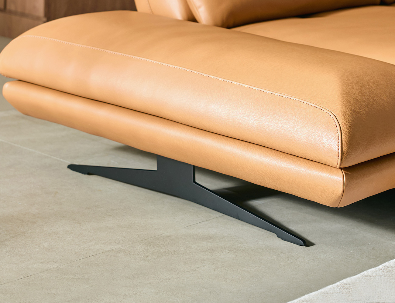 라피오 스윙 3인 기능성 레체 이태리 천연면피 소가죽 소파(전체가죽적용)+쿠션1개