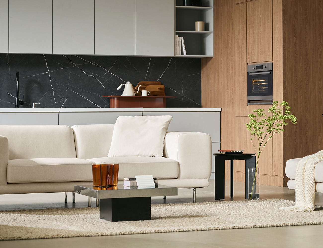 벨루떼 3인 젠위브 패브릭 소파+쿠션1개