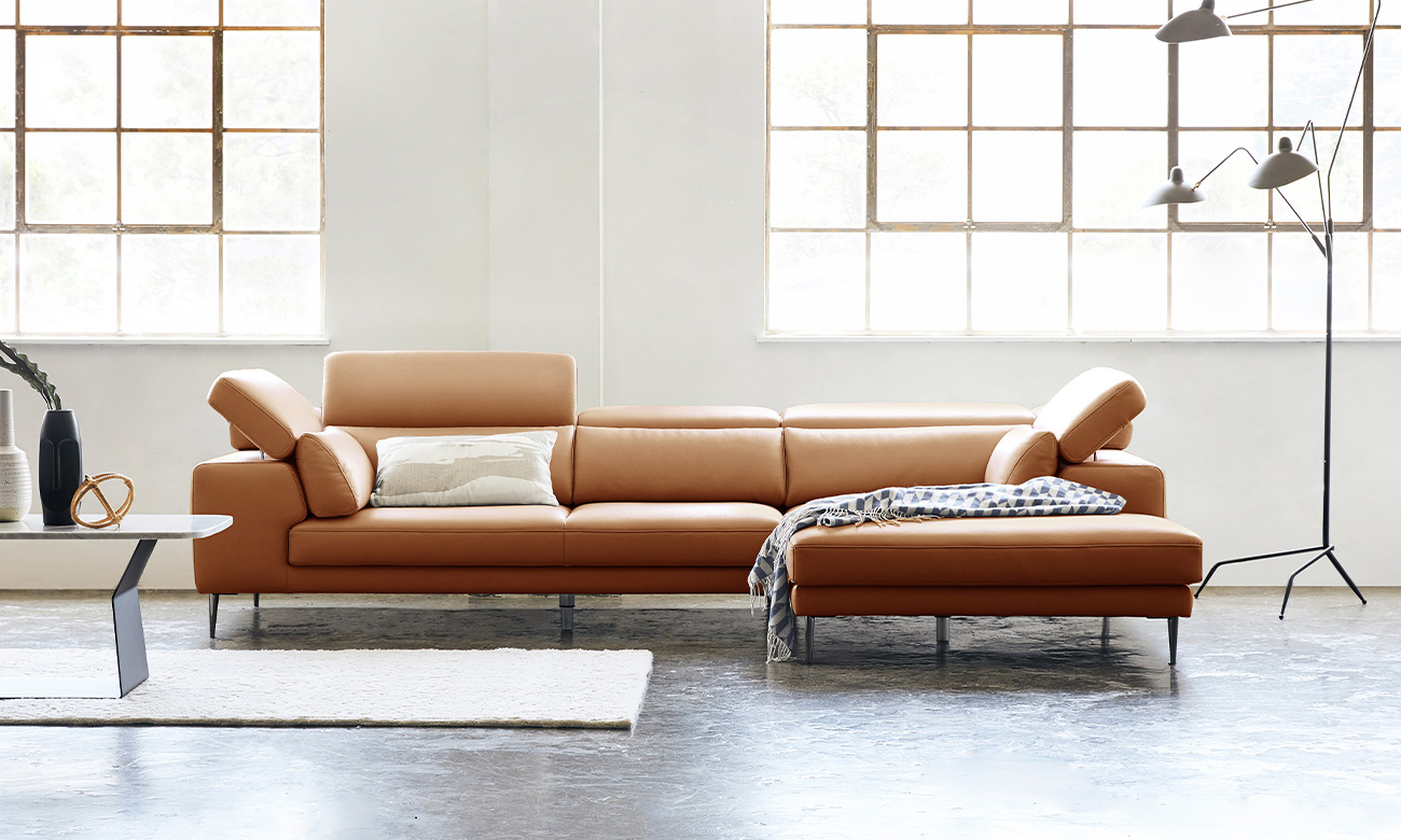 [NEW LINE-UP 10%] 바치오&nbsp;4인 카우치형 기능성 슈렁큰 천연면피 소가죽 소파