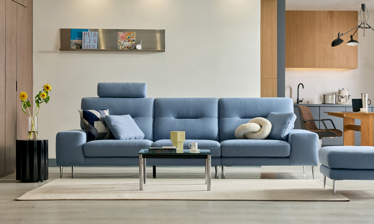 [Refurb Selection 30%] [리퍼브] 누보 4인 데이위브 패브릭 소파+스툴+헤드1개+쿠션2개 (도로시블루)