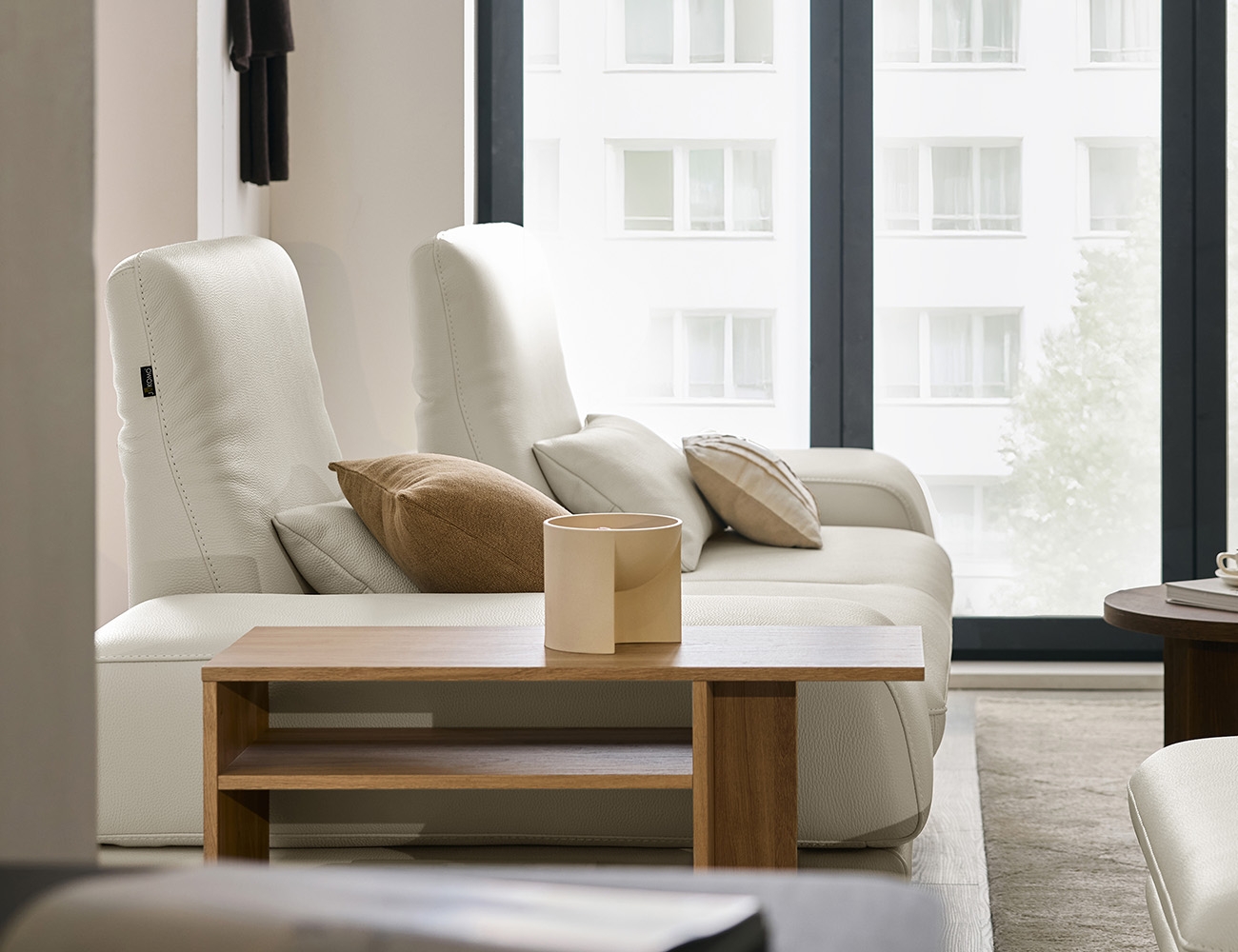 [Komo Day 17%] 플로브 스윙 3.5인 기능성 천연면피 소가죽 소파(전측면가죽적용)+쿠션2개