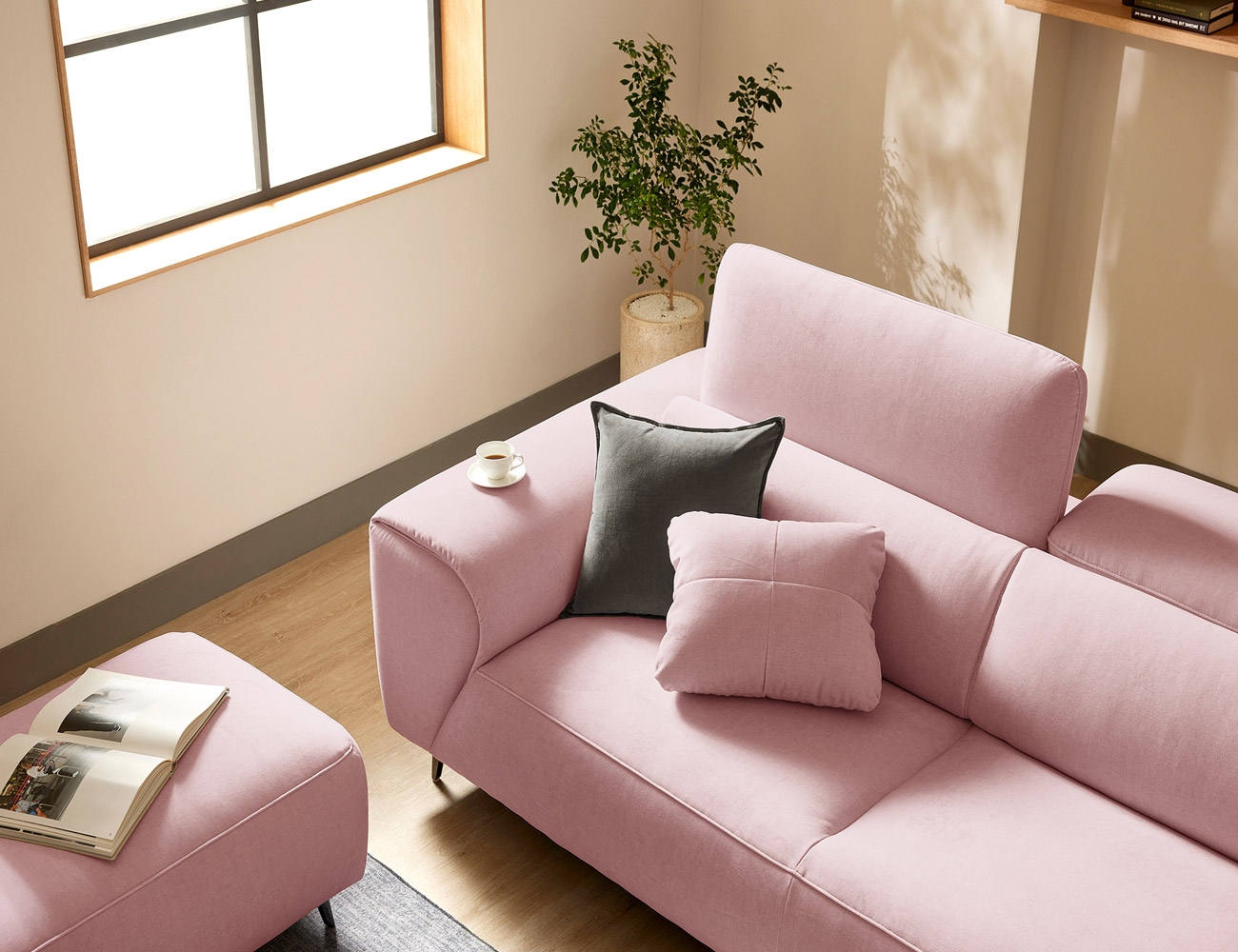 [Komo Day 17%] 뉴 클레버 3.5인 기능성 젠위브 패브릭 소파+쿠션1개