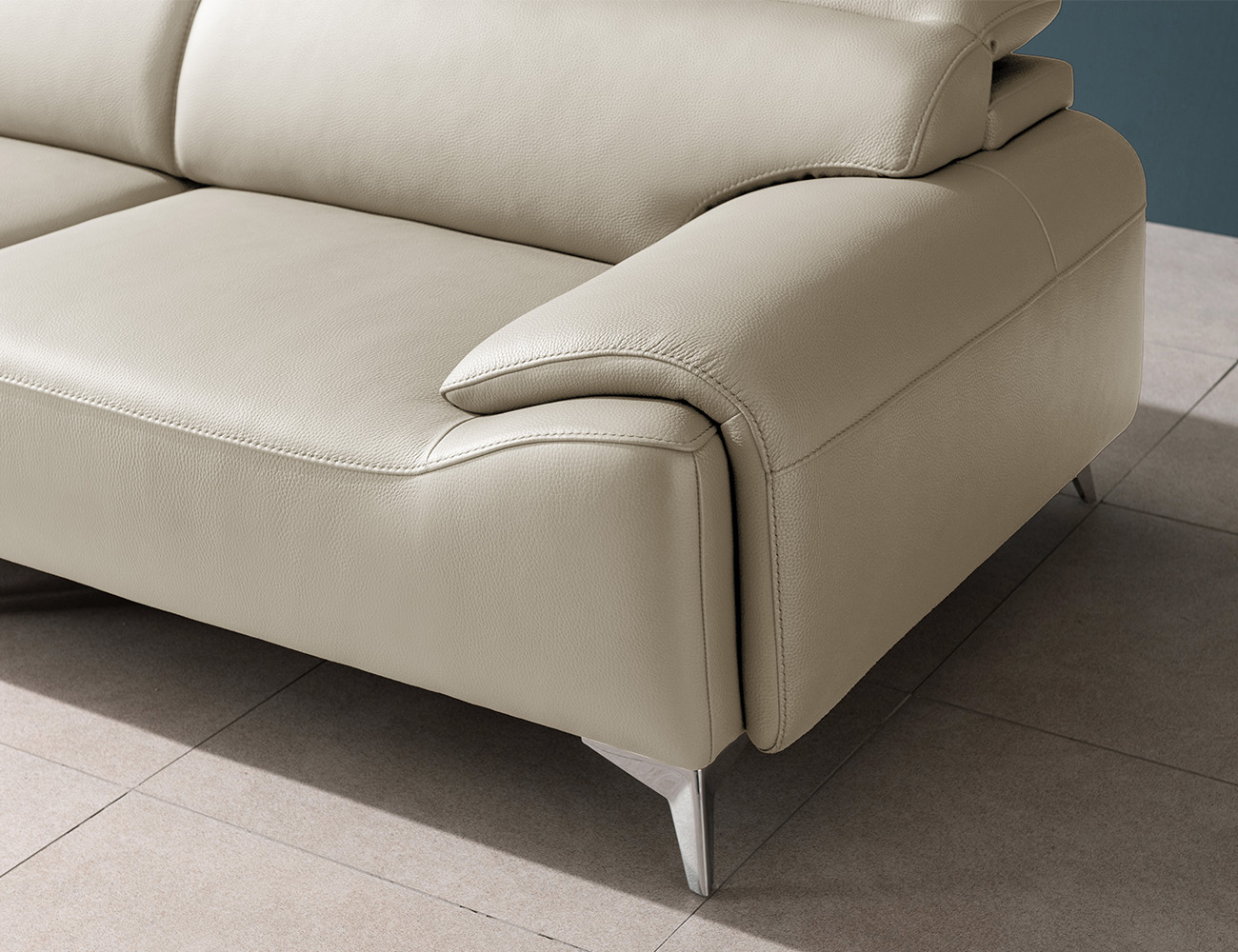 [Komo Day 17%] 시그닉 4인 기능성 천연면피 소가죽 소파(전면가죽적용)+쿠션2개