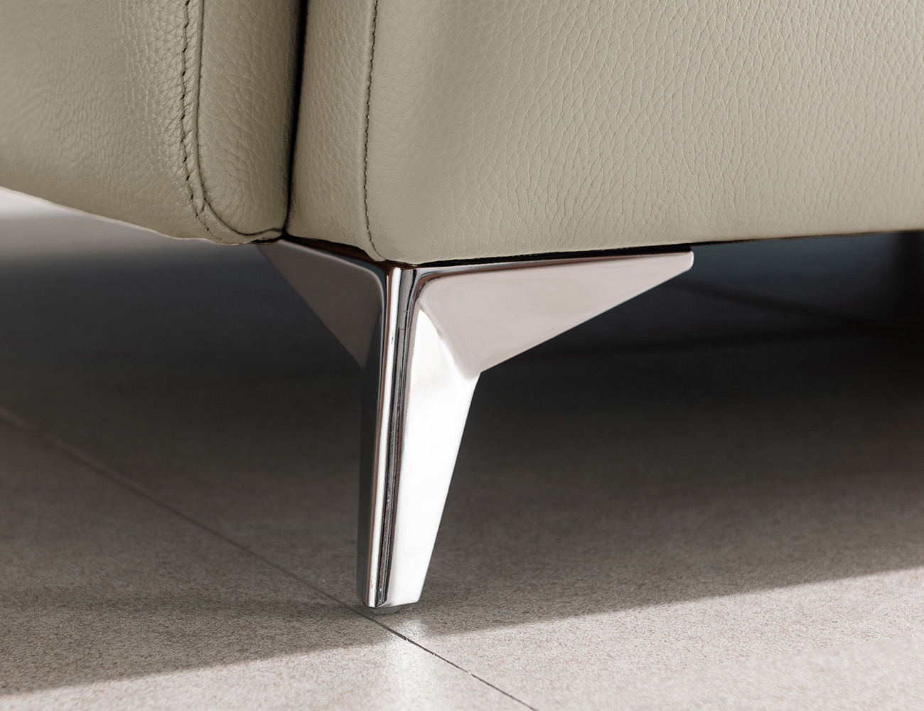 [Komo Day 17%] 시그닉 4인 기능성 천연면피 소가죽 소파(전면가죽적용)+쿠션2개