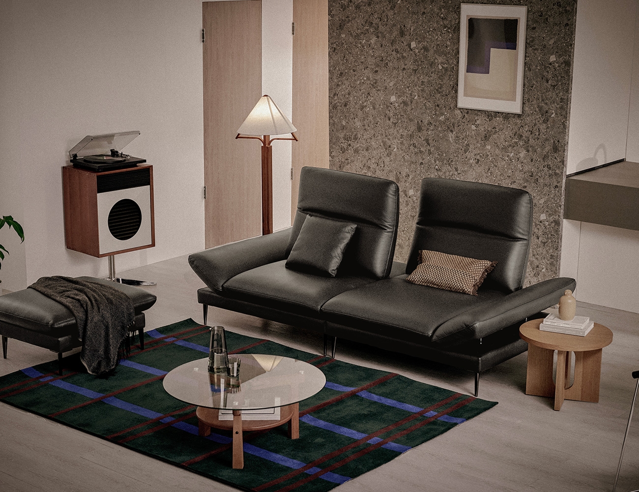 [New Standard 20%] 몰튼 멀티 3인 기능성 슈렁큰 천연면피 소가죽 소파+쿠션1개